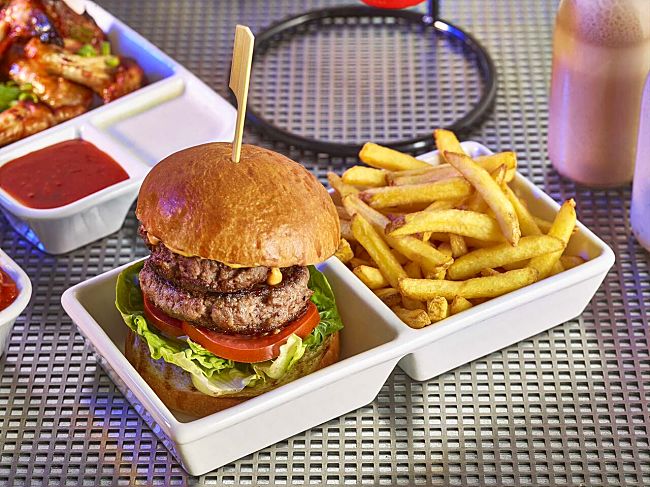 Burger & Chips served in porcelain burger box with wooden gun skewer